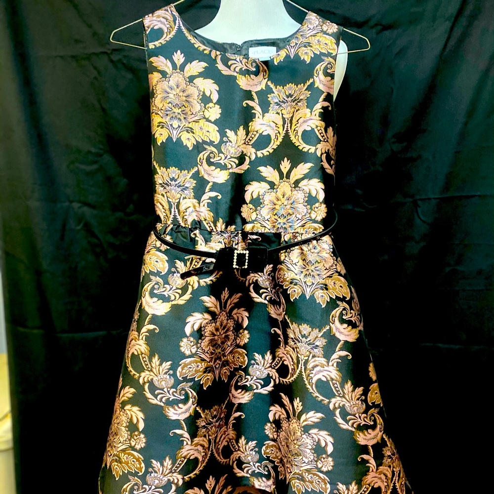 Girls Formal dress size 16